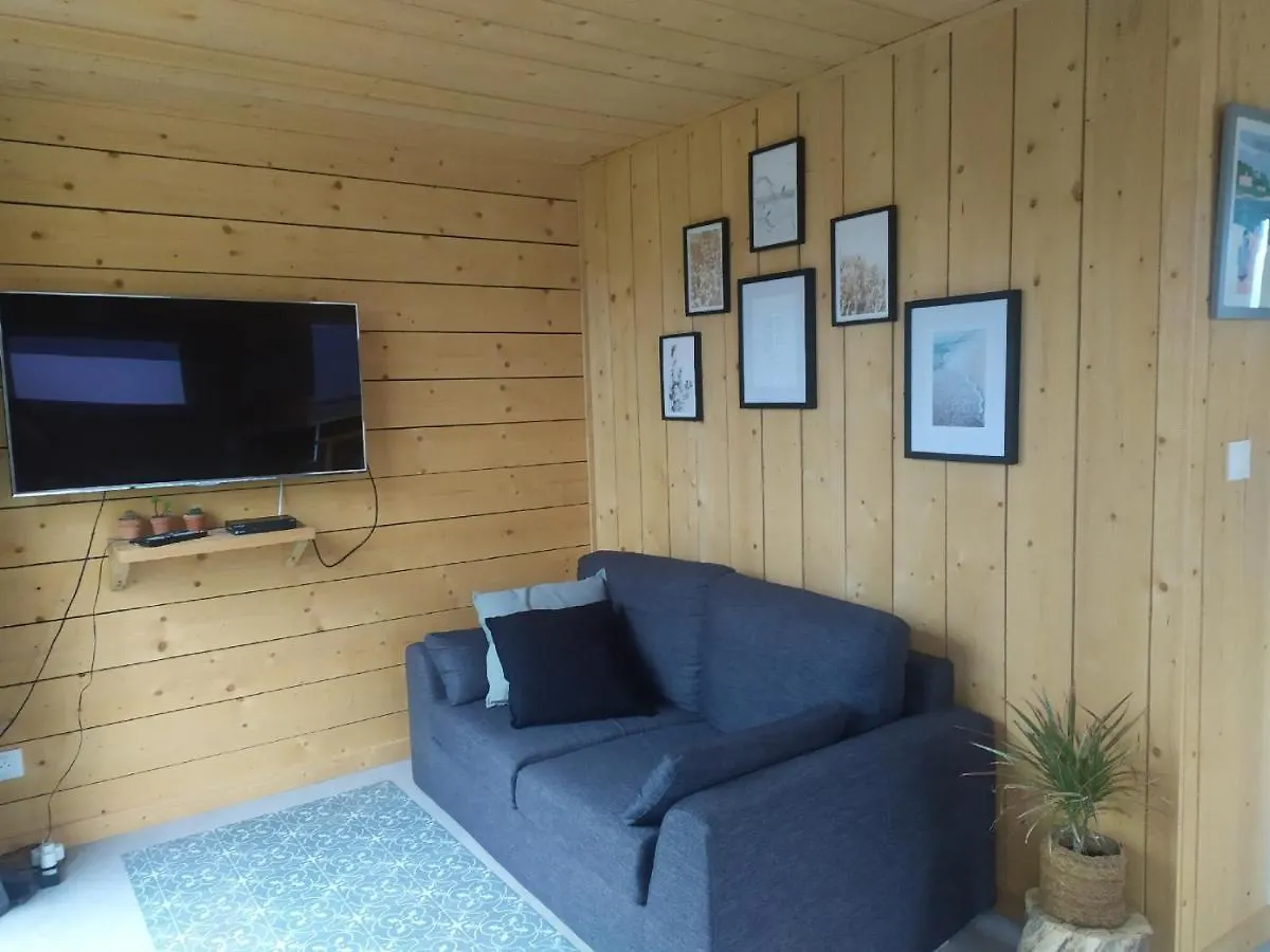 Tiny House Dans Jardin Arbore Perros-Guirec 0*,